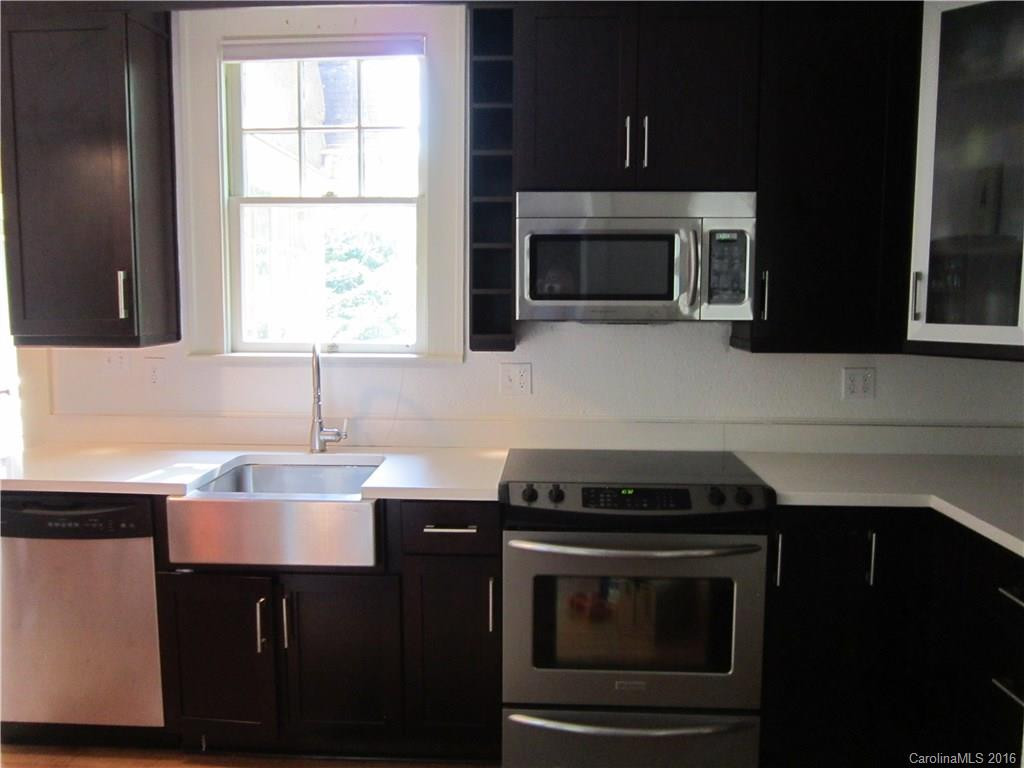 8 Oteen Park Place - Photo 11