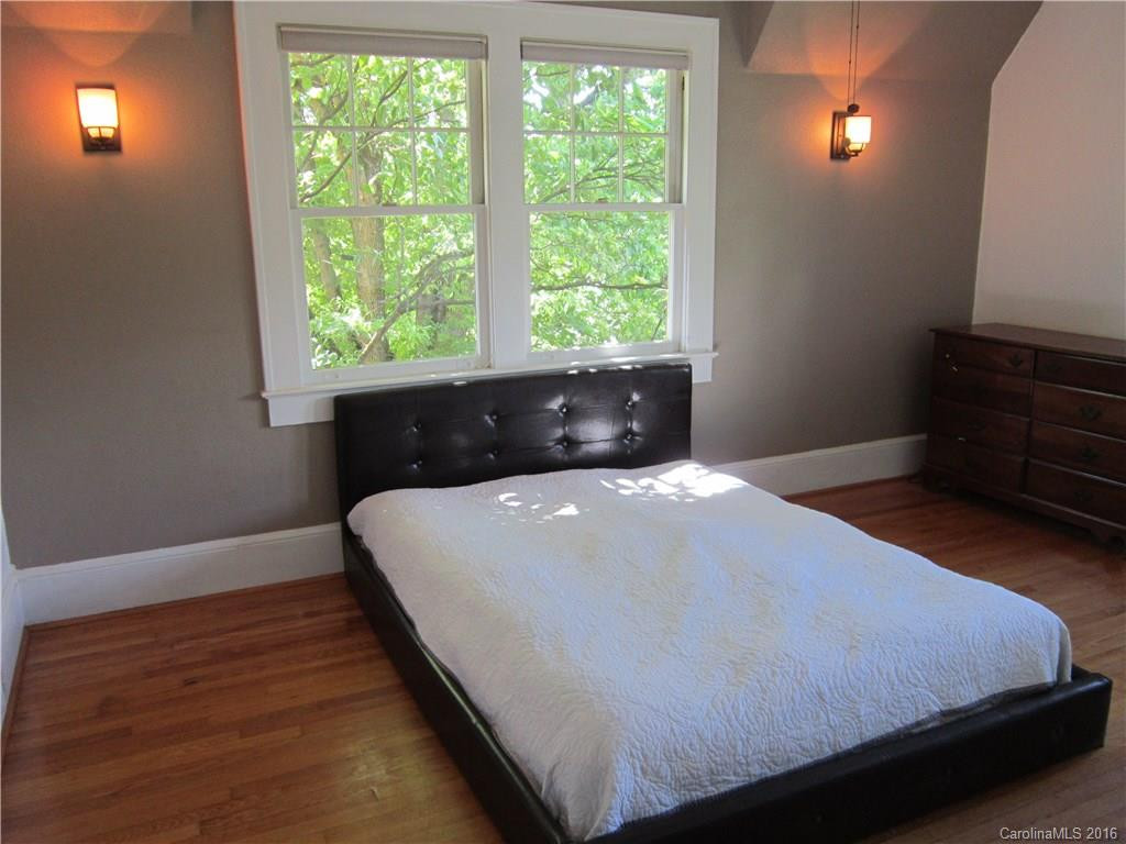 8 Oteen Park Place - Photo 13