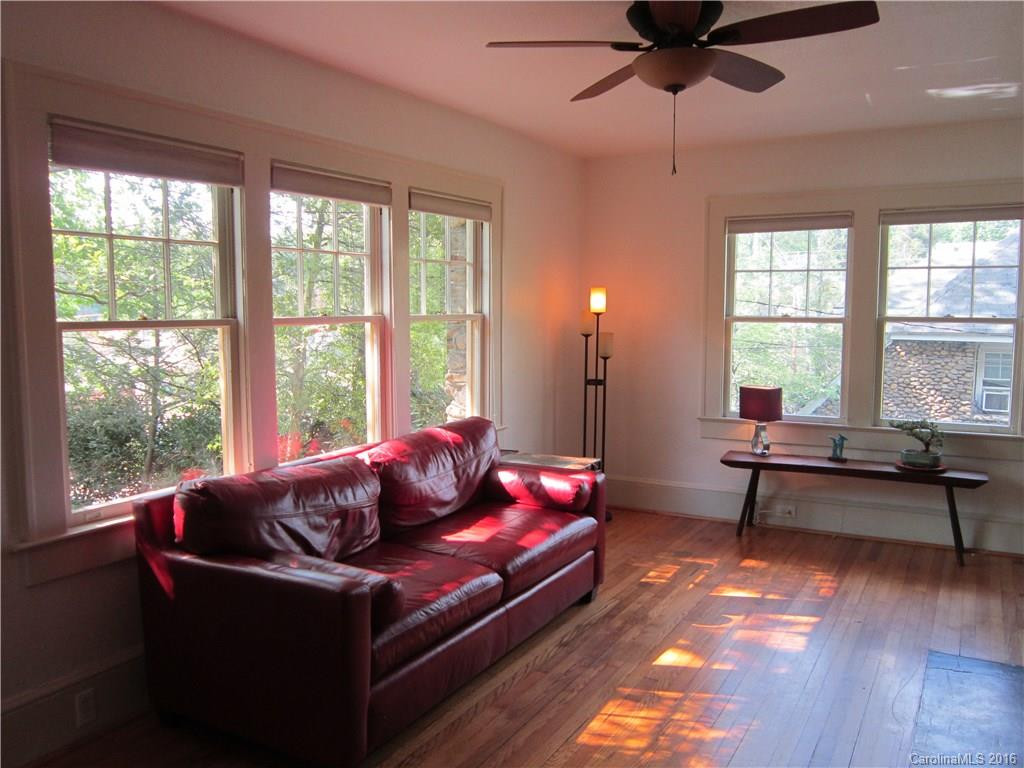 8 Oteen Park Place - Photo 8