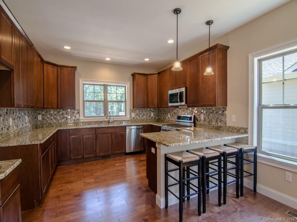 17 Asher Lane - Photo 3
