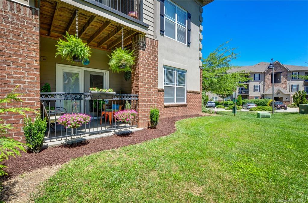 291 Brickton Village Circle #102 - Photo 21