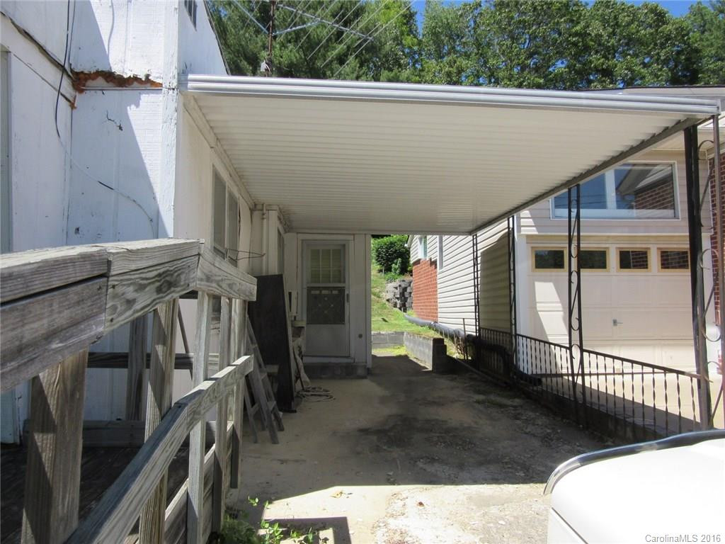 285 Walnut Avenue - Photo 10