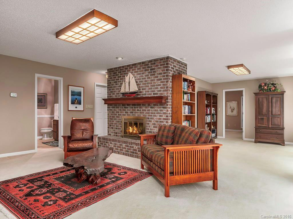357 Sondley Drive - Photo 11