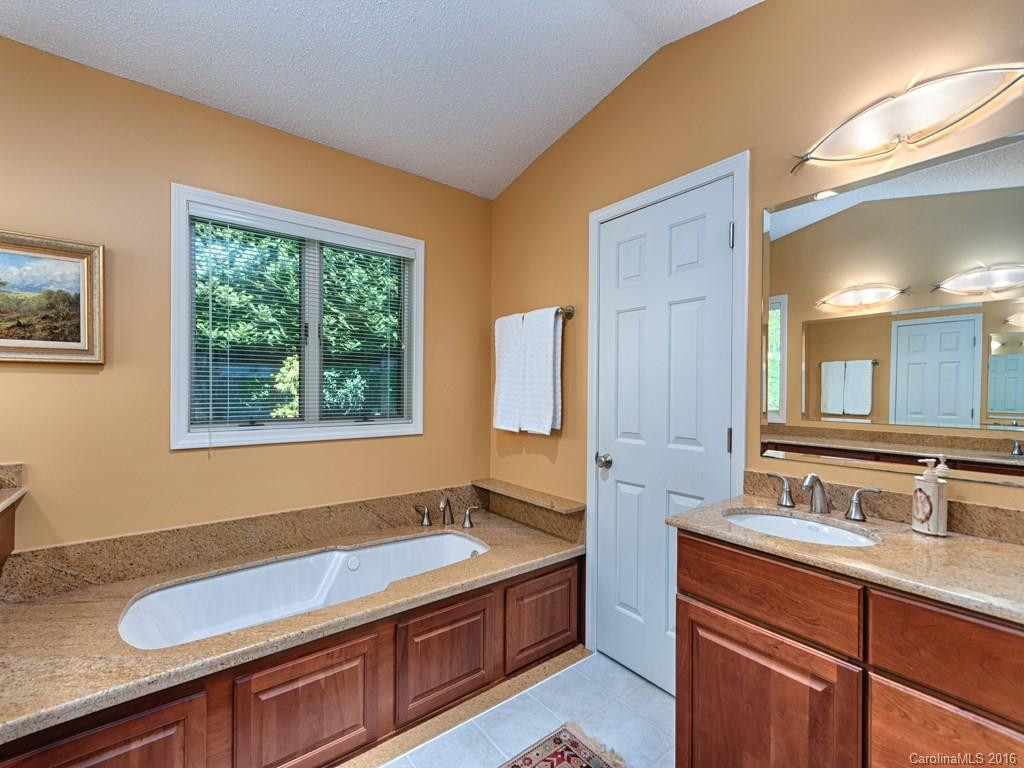 357 Sondley Drive - Photo 18