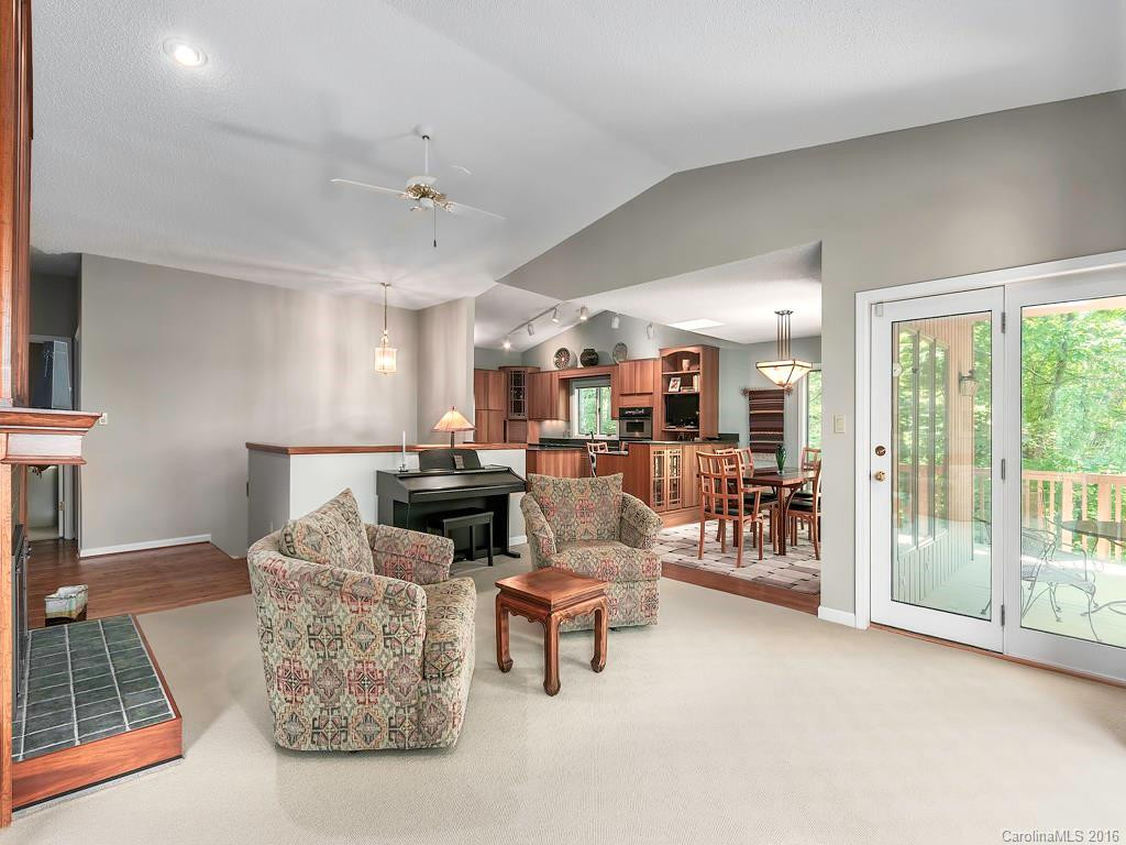 357 Sondley Drive - Photo 10