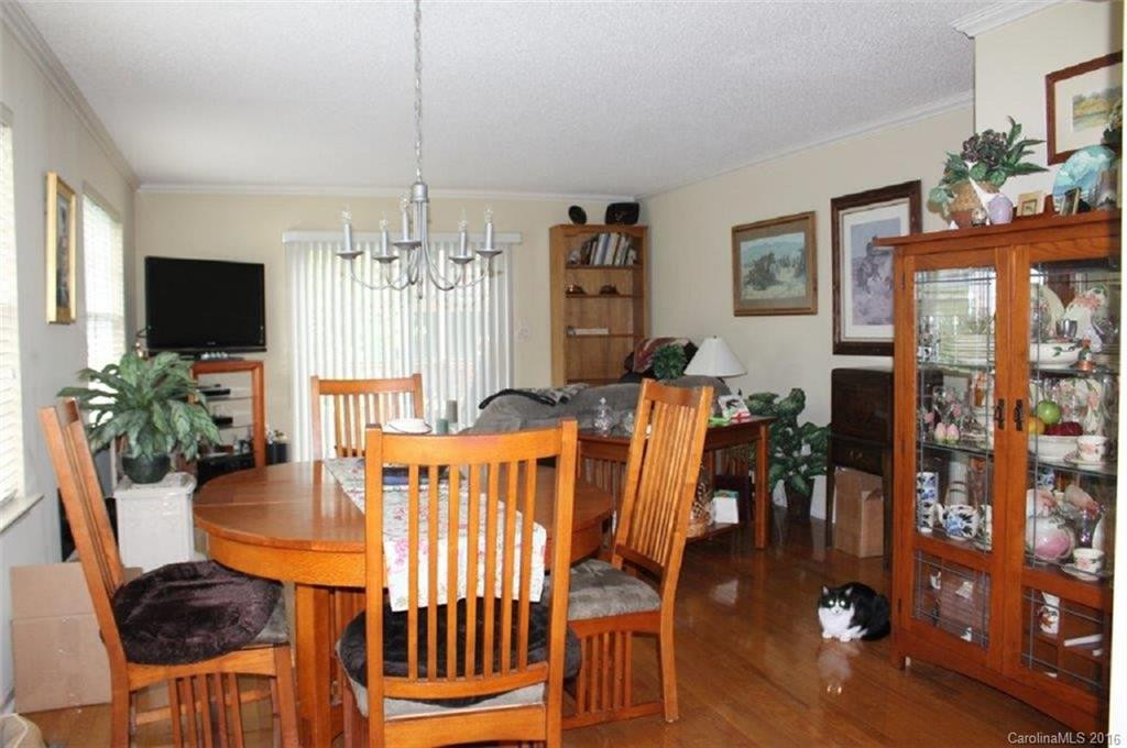 11 London Court #C1 - Photo 2