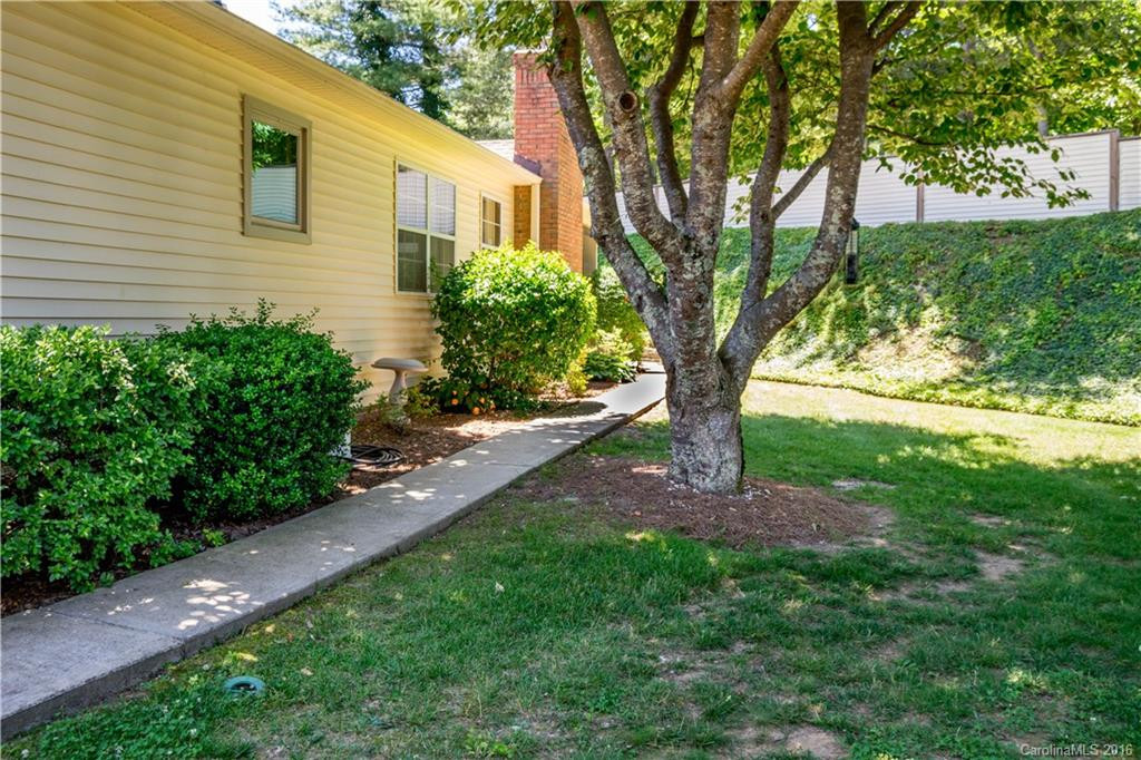 130 Exeter Court #None - Photo 16