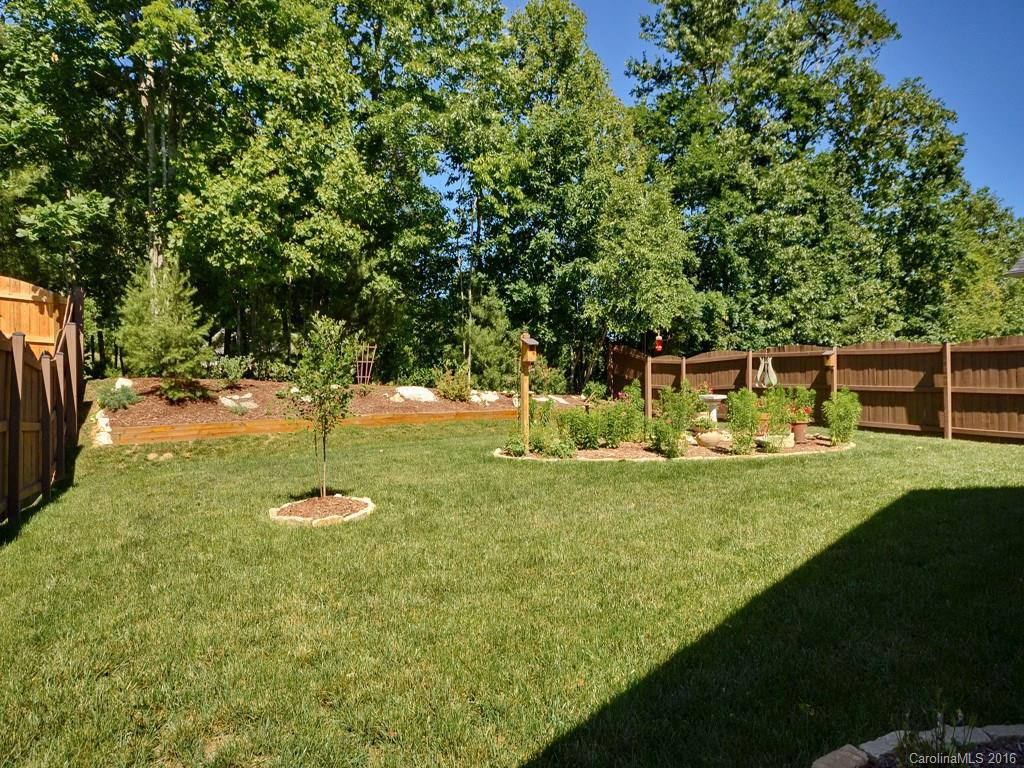 93 Foxtail Court #10 - Photo 12