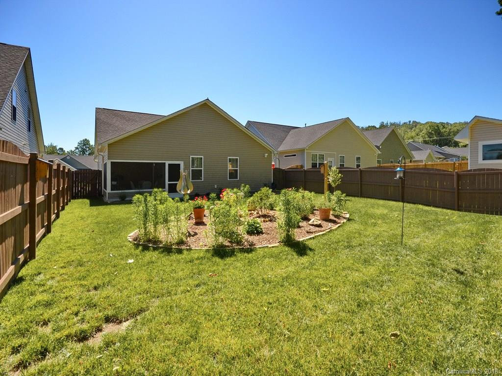 93 Foxtail Court #10 - Photo 13