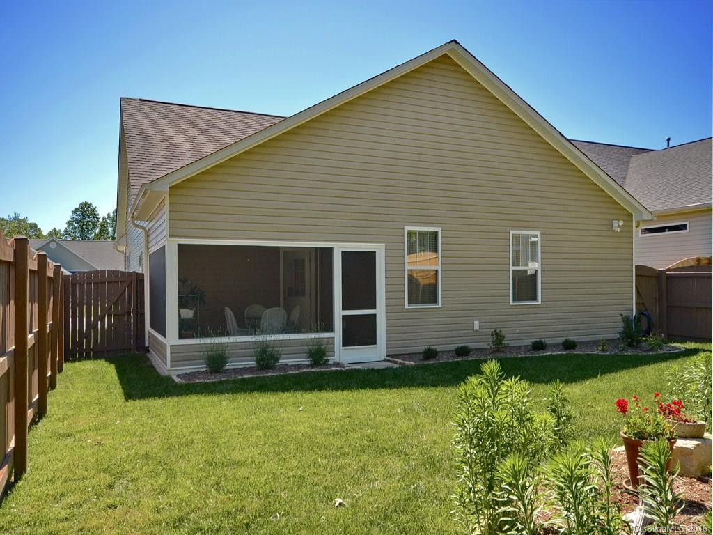 93 Foxtail Court #10 - Photo 14