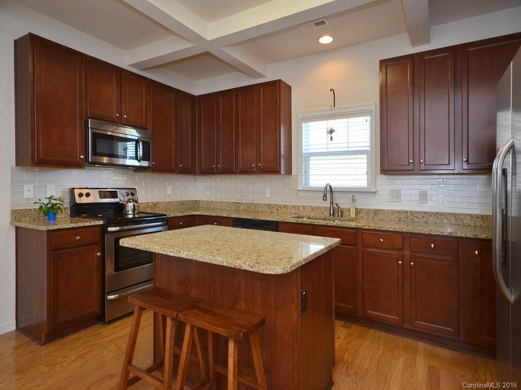 93 Foxtail Court #10 - Photo 6