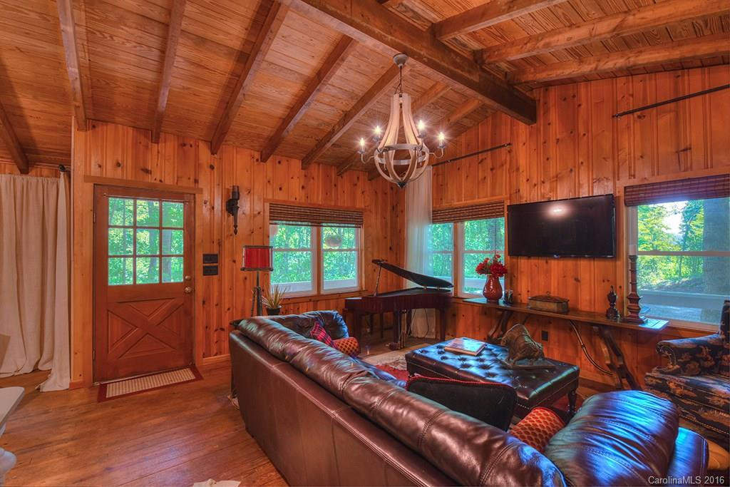 1273 Buff Creek Road - Photo 2