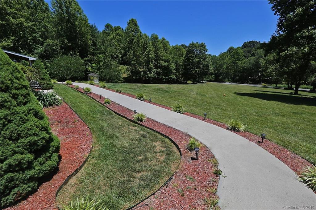 86 Clayton Road - Photo 2