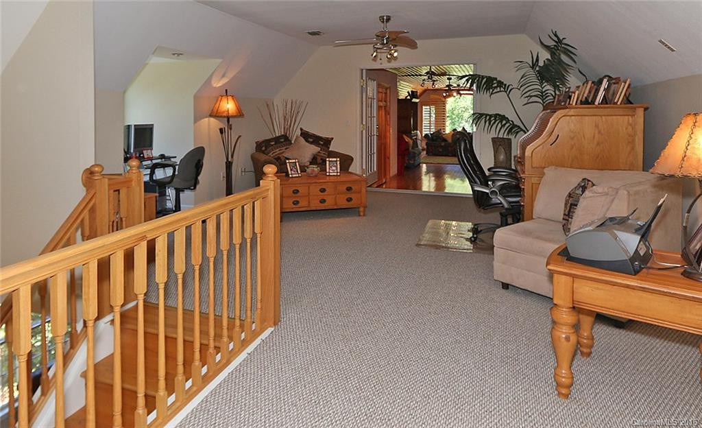 86 Clayton Road - Photo 12