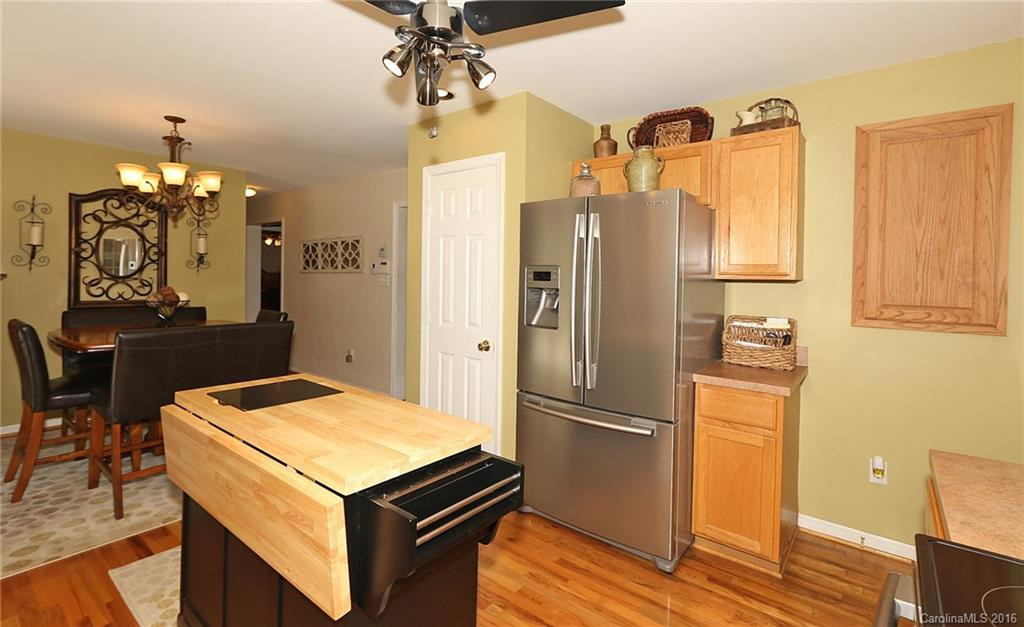 86 Clayton Road - Photo 3
