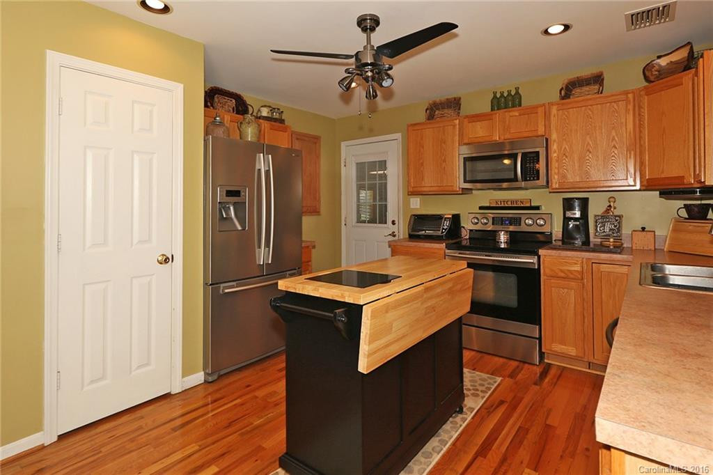 86 Clayton Road - Photo 4