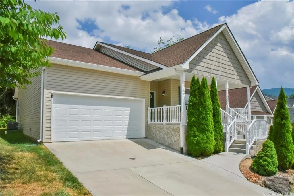 82 Woodcreek Circle #35