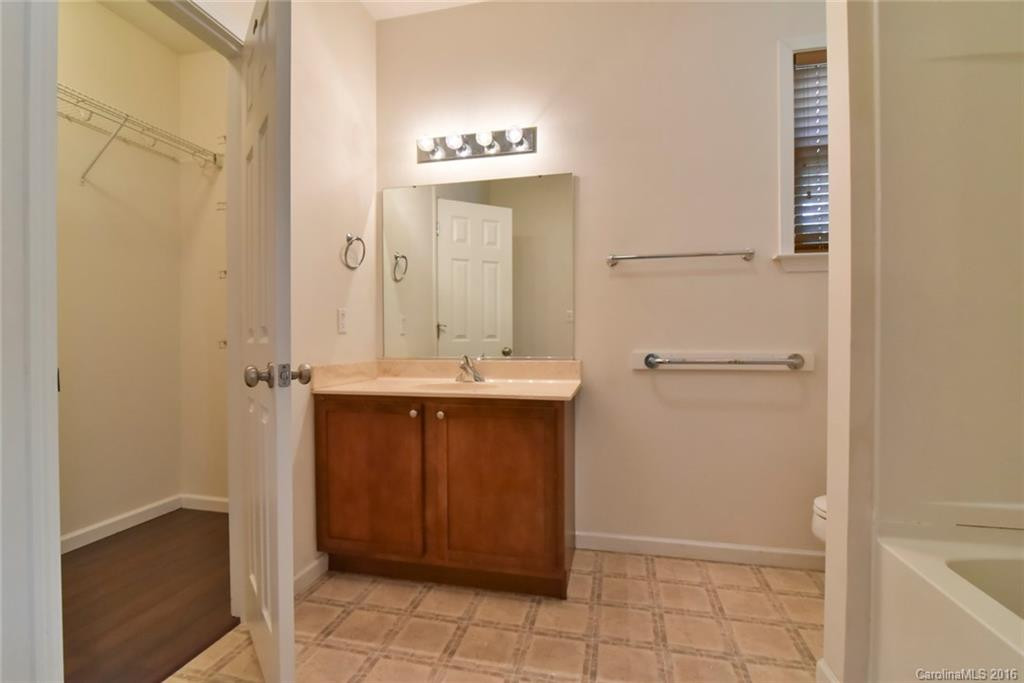 82 Woodcreek Circle #35 - Photo 15