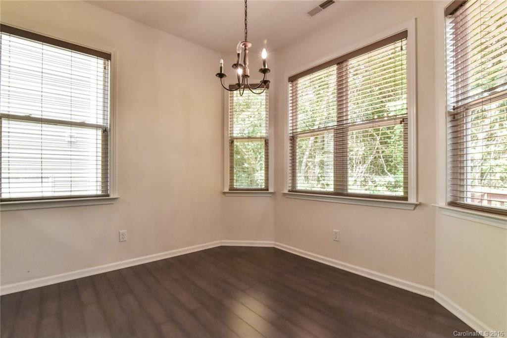 82 Woodcreek Circle #35 - Photo 8
