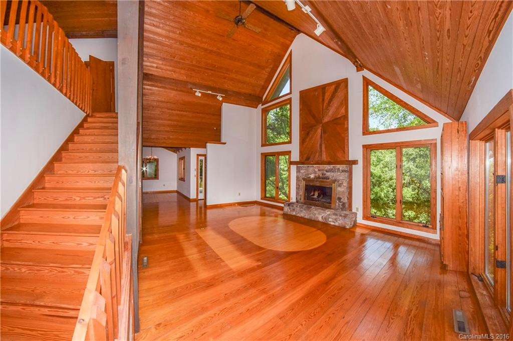 1559 Walnut Creek Road - Photo 5