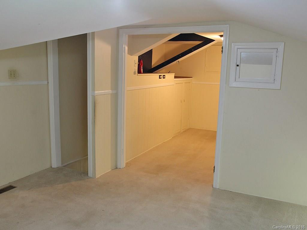 2206 Harden Circle - Photo 11