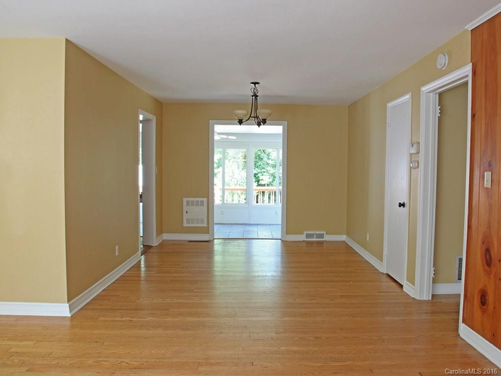 2206 Harden Circle - Photo 3