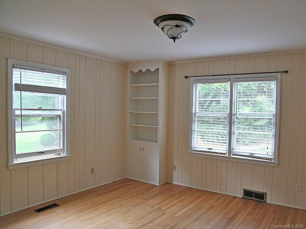 2206 Harden Circle - Photo 6