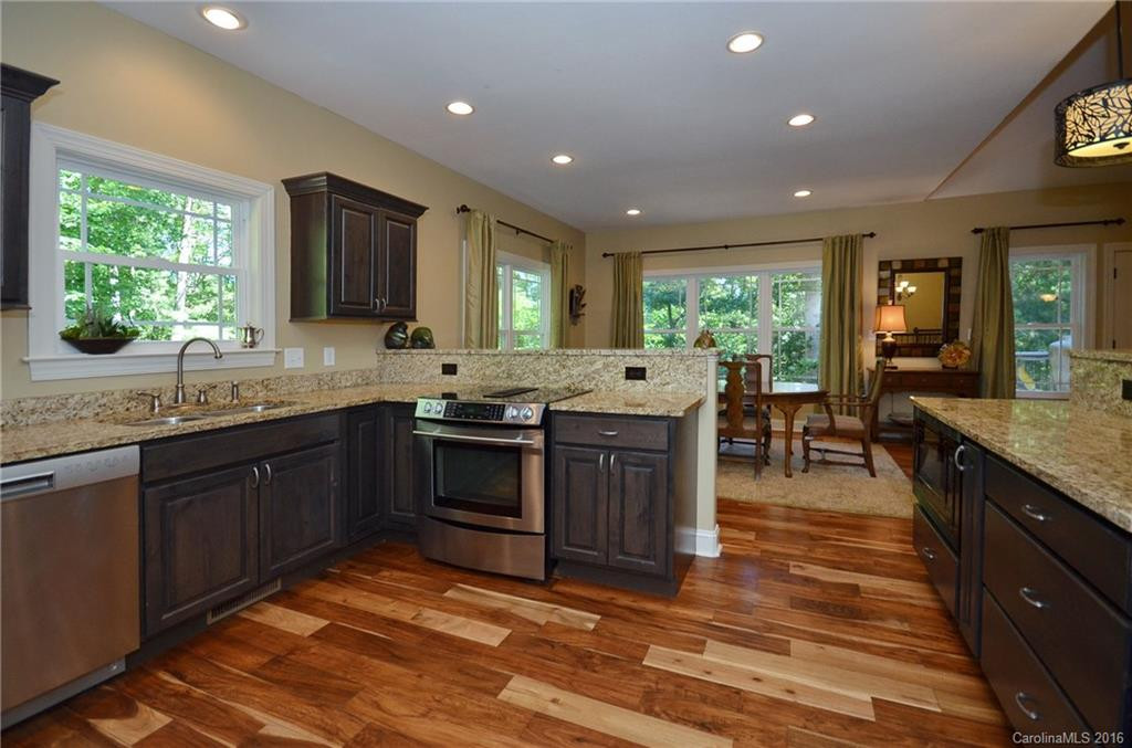 31 Old Eller Woods Drive - Photo 8
