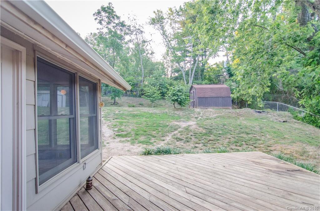 248 Saint Johns Street - Photo 15