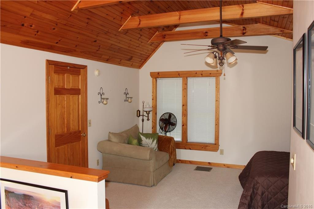 762 Willow Lake Drive - Photo 14