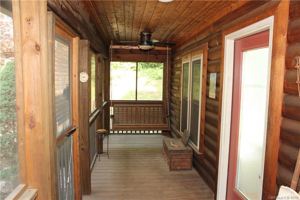 762 Willow Lake Drive - Photo 16
