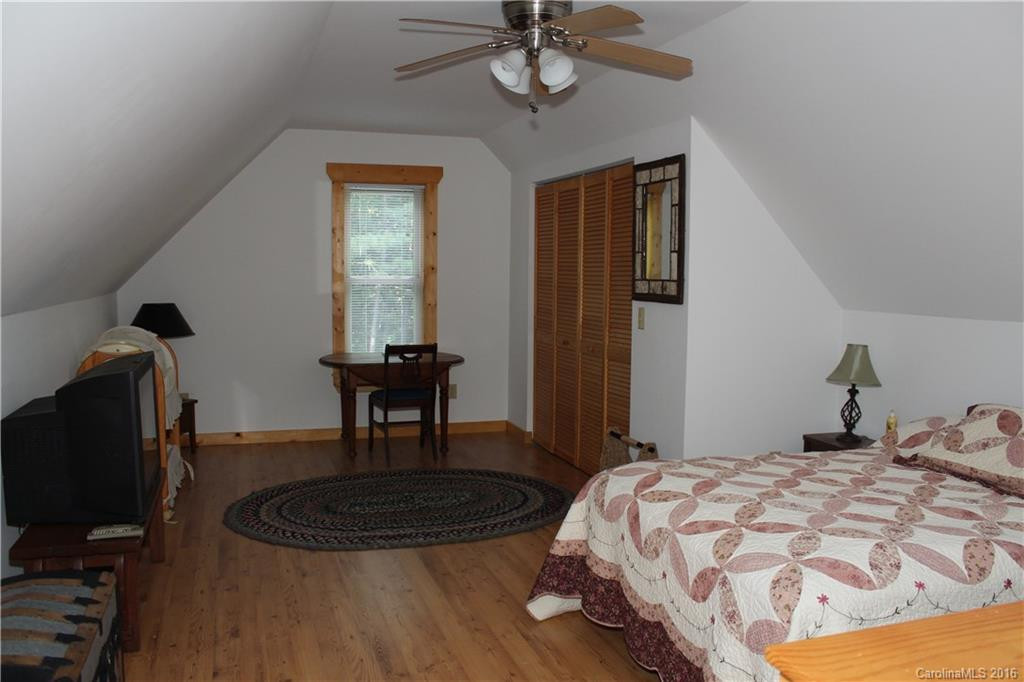 762 Willow Lake Drive - Photo 19