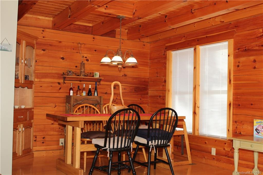 762 Willow Lake Drive - Photo 8