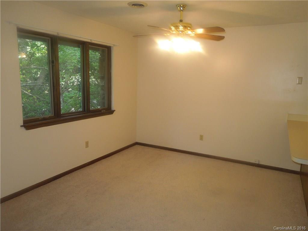 50 Maxine Lane #104 - Photo 3