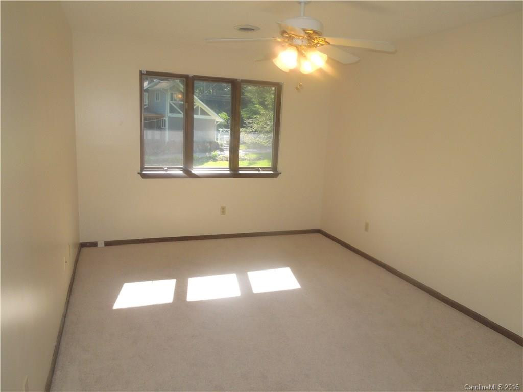 50 Maxine Lane #104 - Photo 6