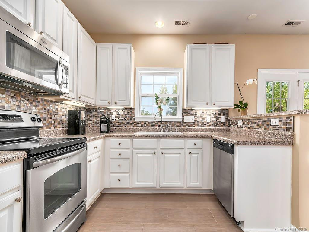 1 Stone River Drive - Photo 8