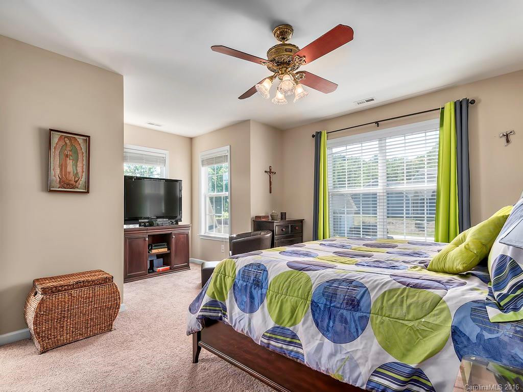1 Stone River Drive - Photo 10
