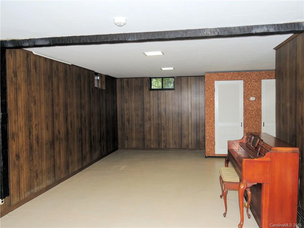 208 Lakewood Circle #12-16 - Photo 15