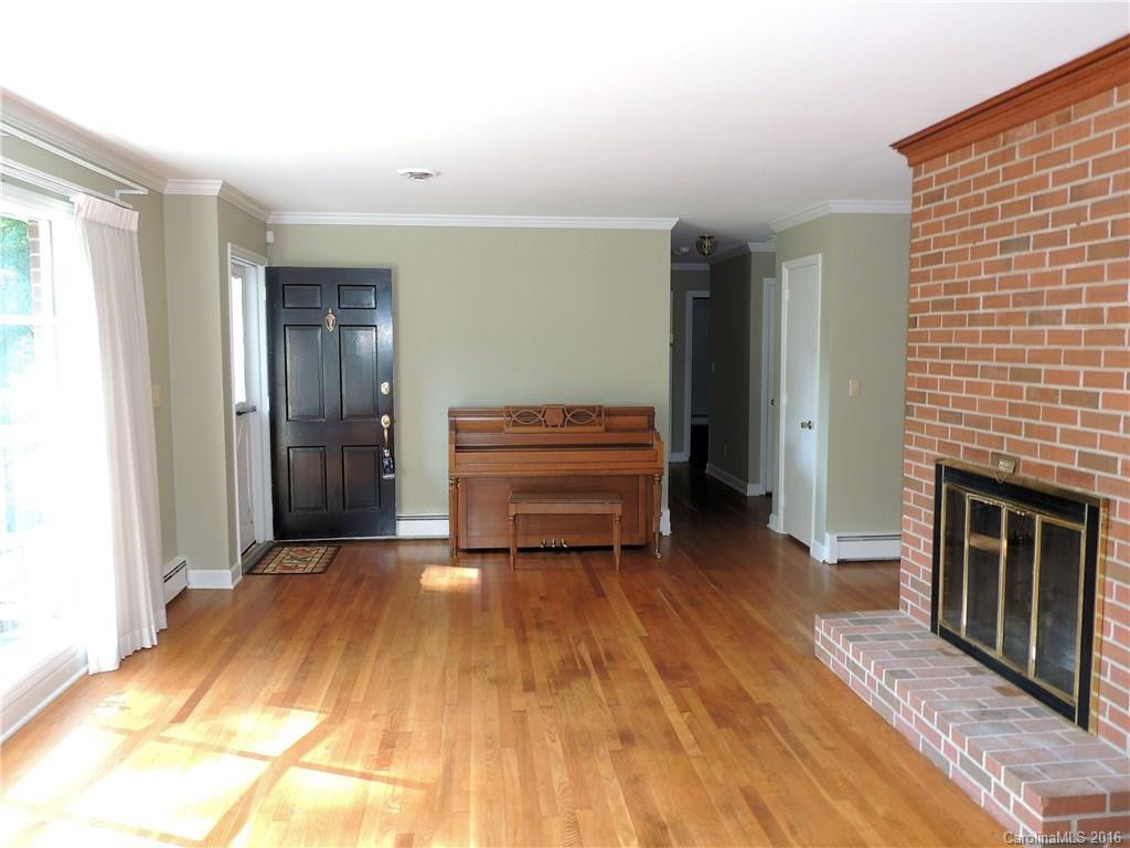 208 Lakewood Circle #12-16 - Photo 6