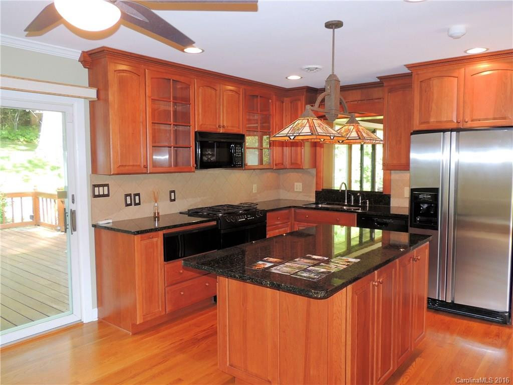 208 Lakewood Circle #12-16 - Photo 8