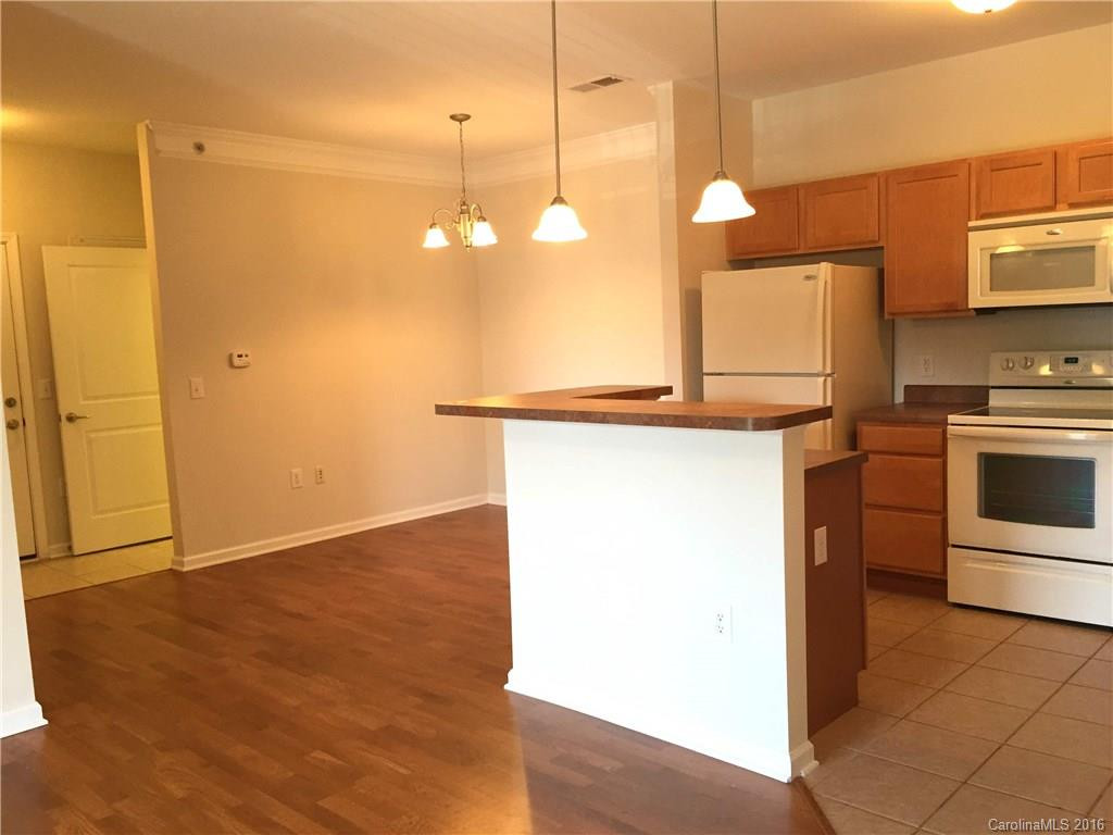 202 Brickton Village Circle #304 - Photo 9