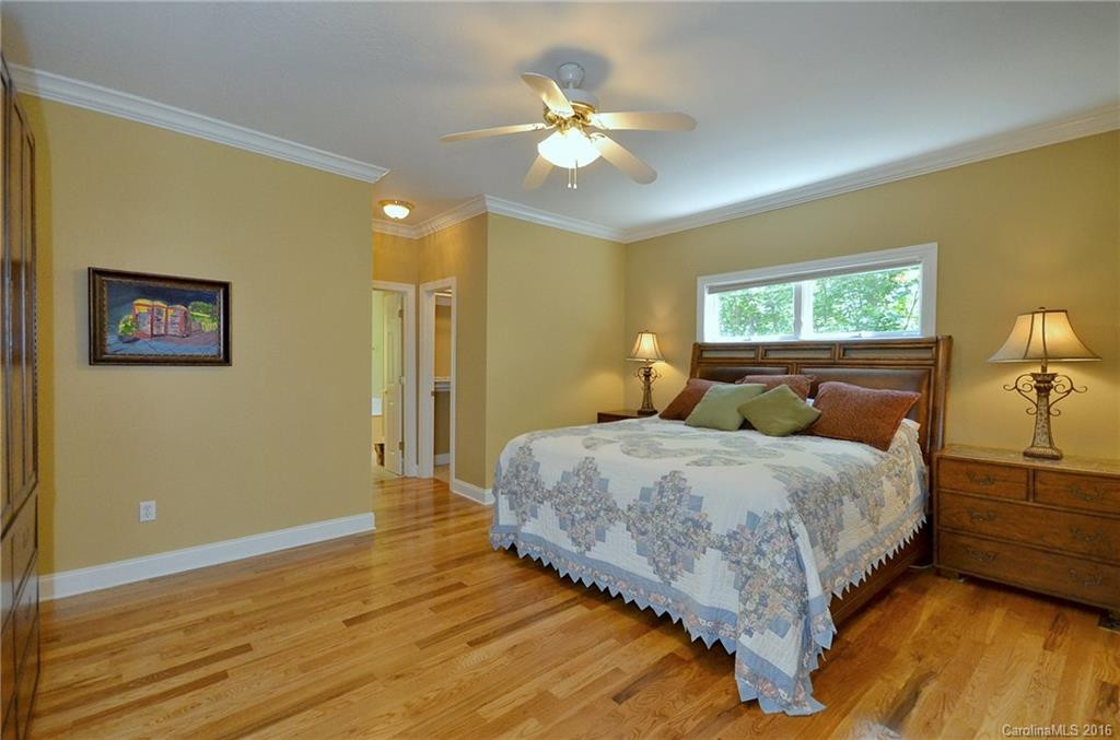 526 Overlook Drive - Photo 7