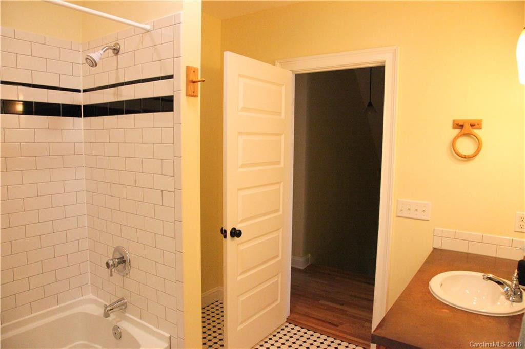 135 Courtland Avenue - Photo 13