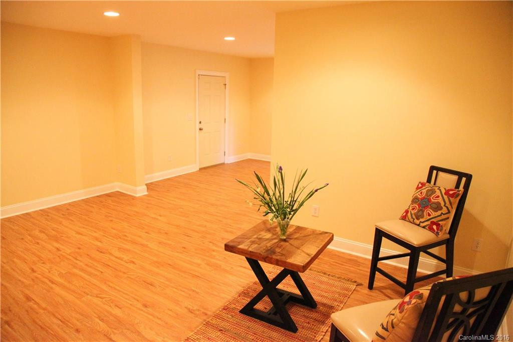 135 Courtland Avenue - Photo 21