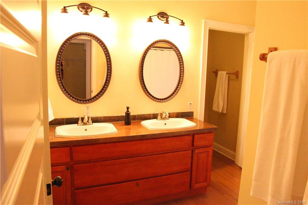 135 Courtland Avenue - Photo 10
