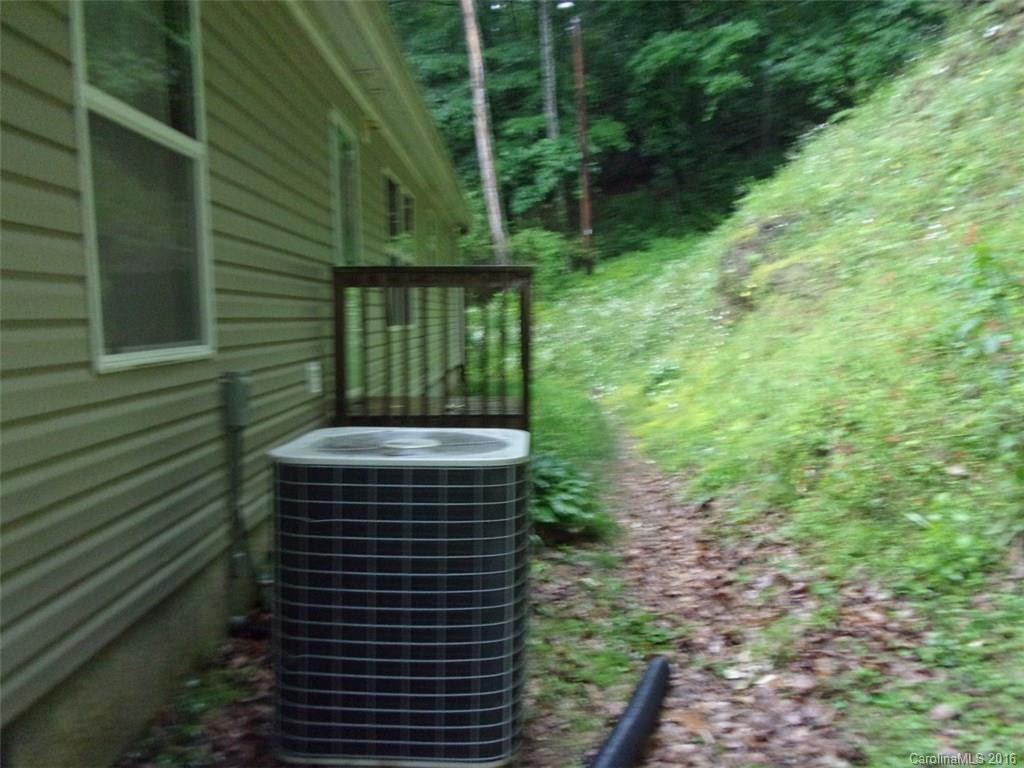 700 Hutch Mountain Road - Photo 11
