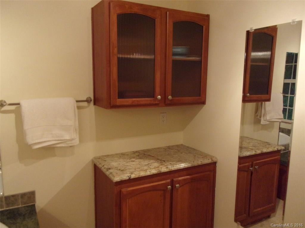 700 Hutch Mountain Road - Photo 3