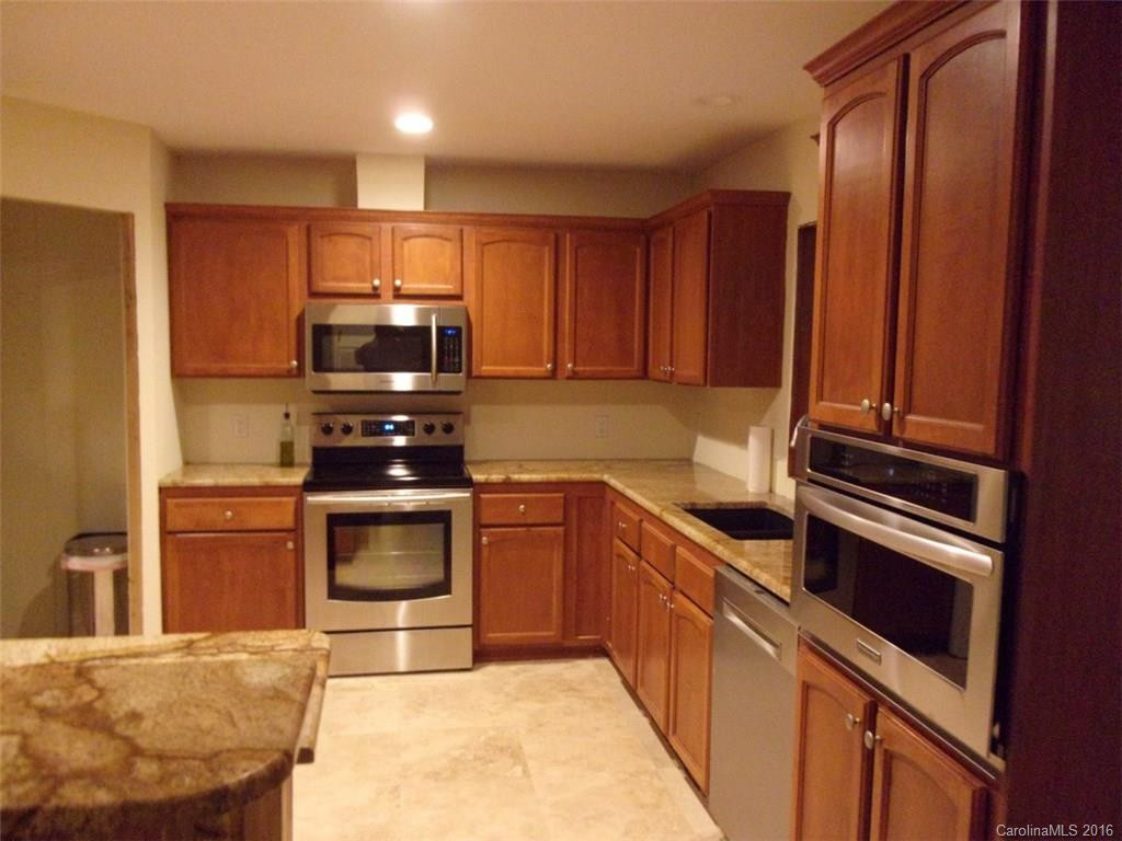 700 Hutch Mountain Road - Photo 5