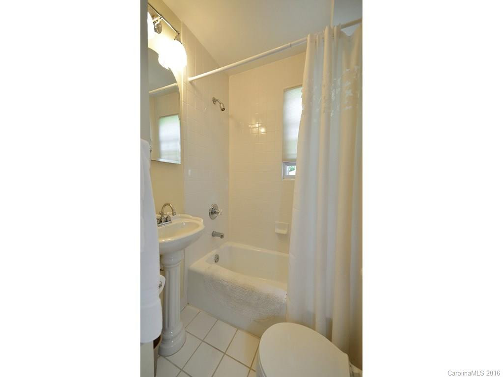 1909 Trellis Lane - Photo 10