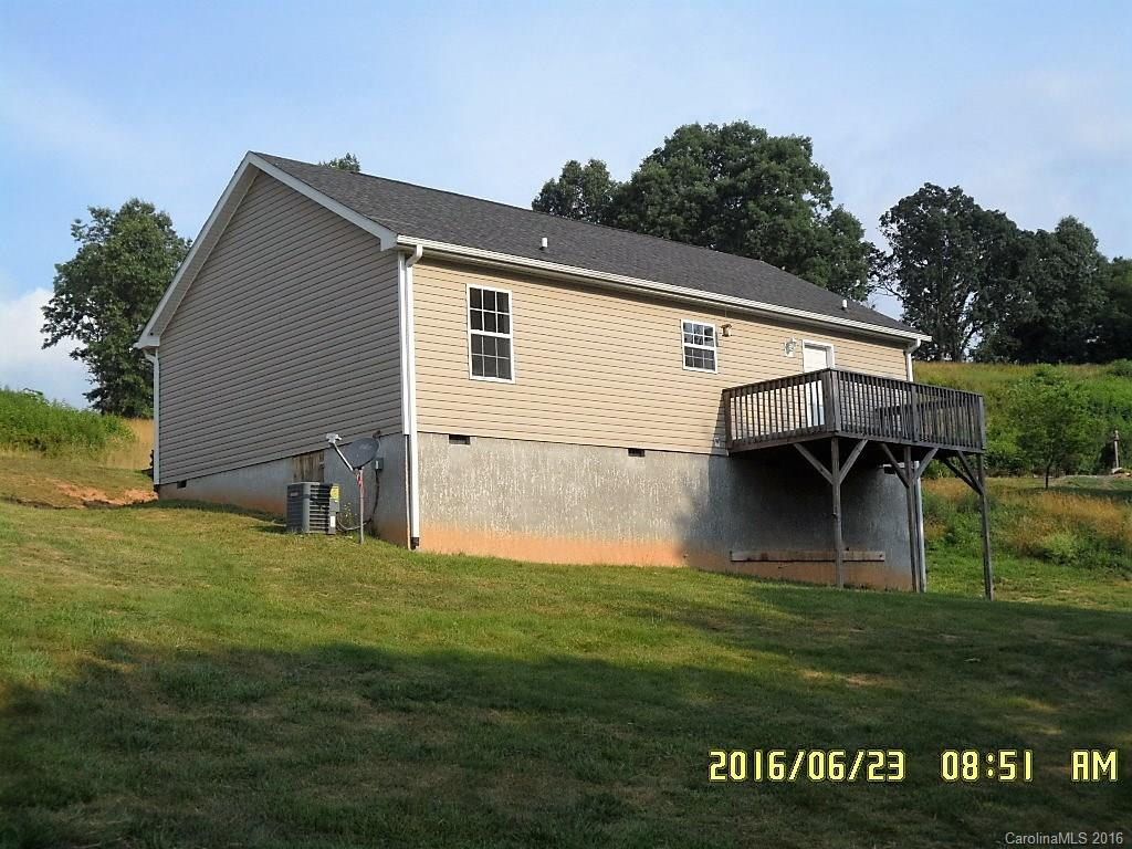 348 Barefoot Ridge - Photo 2